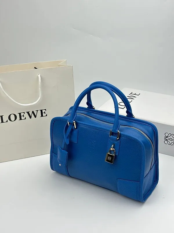 All categories Official website "Brand Women's Bags" Women's Bags 💙 Loewe 2026 new LOEWE crossbody bag