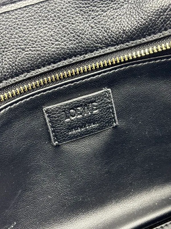All categories Official website "Brand Women's Bags" Women's Bags 💙 Loewe 2026 new LOEWE crossbody bag
