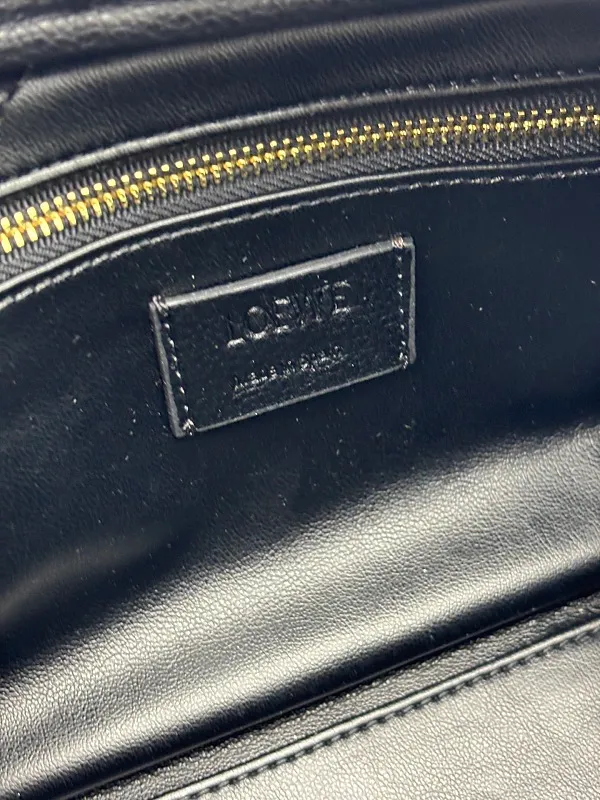All categories Official website "Brand Women's Bags" Women's Bags 💙 Loewe 2026 new LOEWE crossbody bag