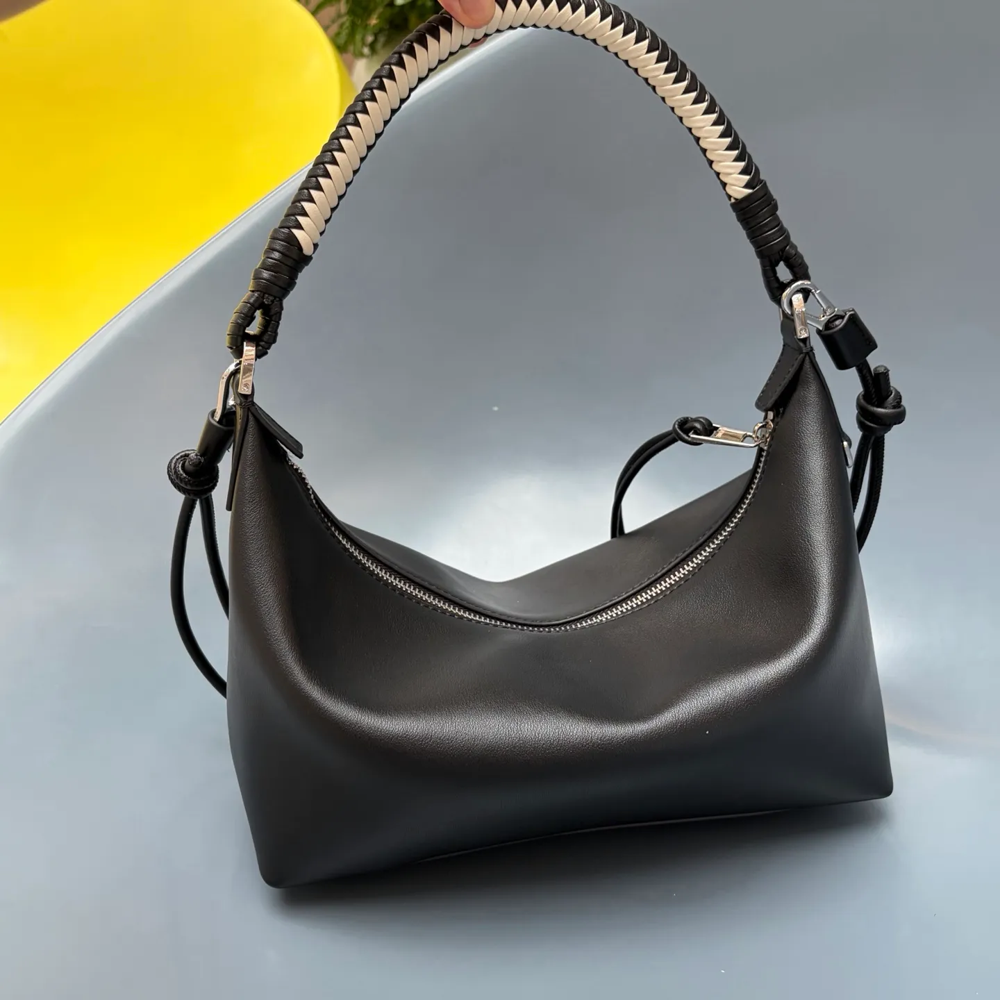 All categories Official website "Brand Women's Bags" Women's Bags 💙 Loewe 2026 new LOEWE armpit shoulder bag