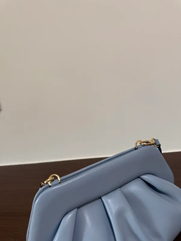 All categories Official website "Brand Women's Bags" Women's Bags 💙 Loewe 2026 new LOEWE armpit bag