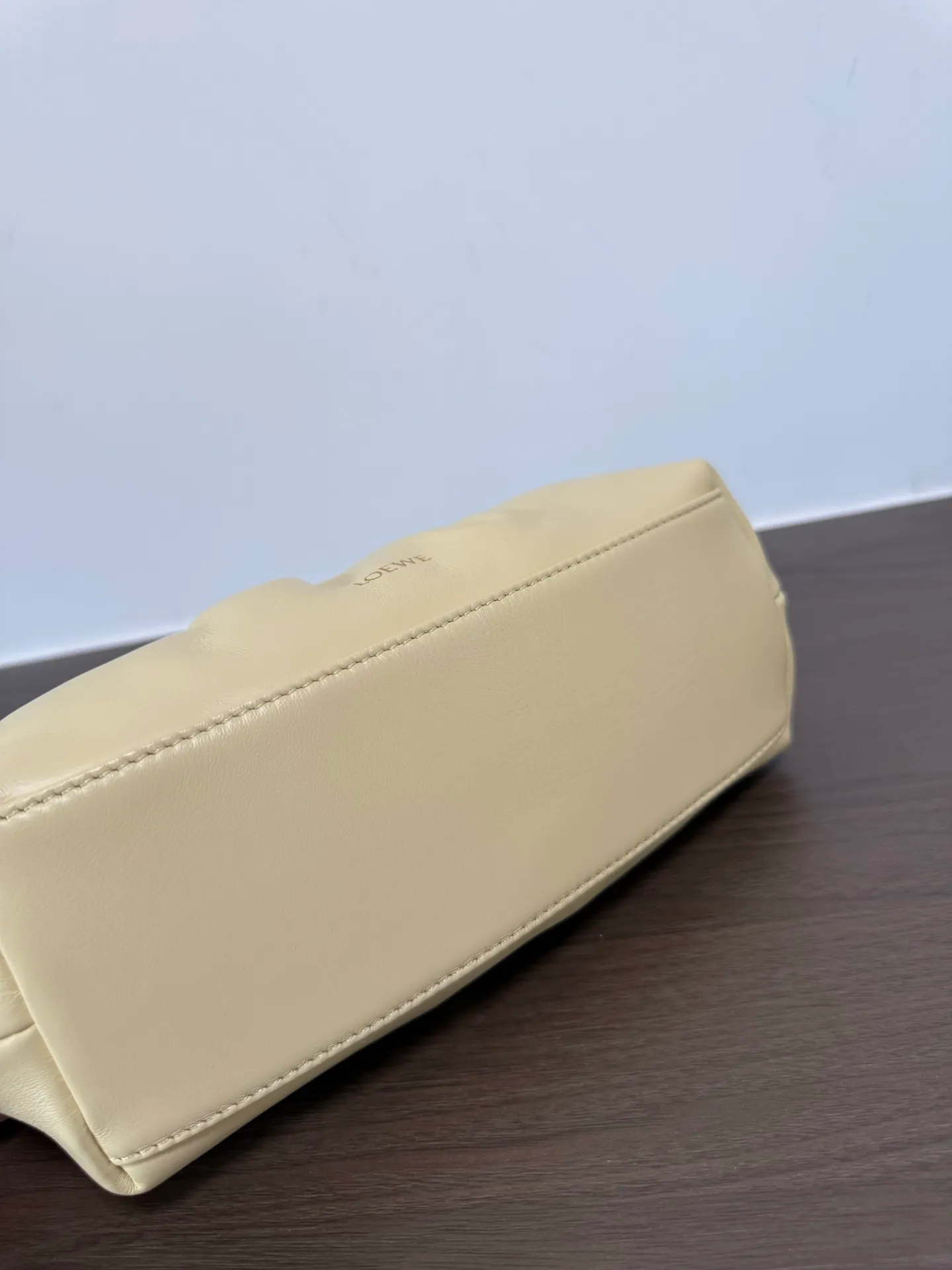 All categories Official website "Brand Women's Bags" Women's Bags 💙 Loewe 2026 new LOEWE armpit bag