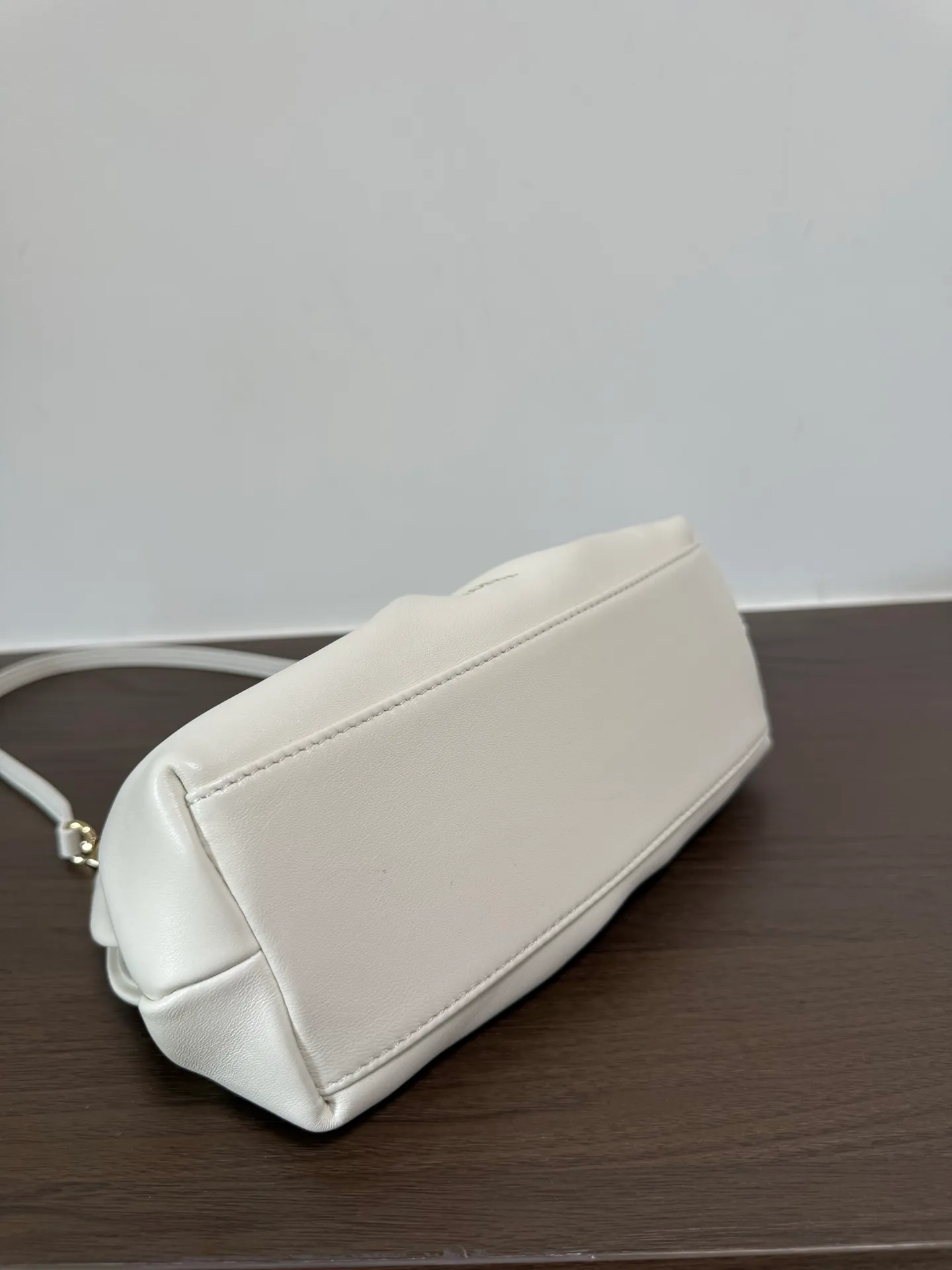 All categories Official website "Brand Women's Bags" Women's Bags 💙 Loewe 2026 new LOEWE armpit bag