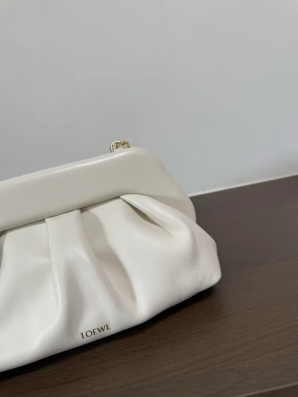 All categories Official website "Brand Women's Bags" Women's Bags 💙 Loewe 2026 new LOEWE armpit bag