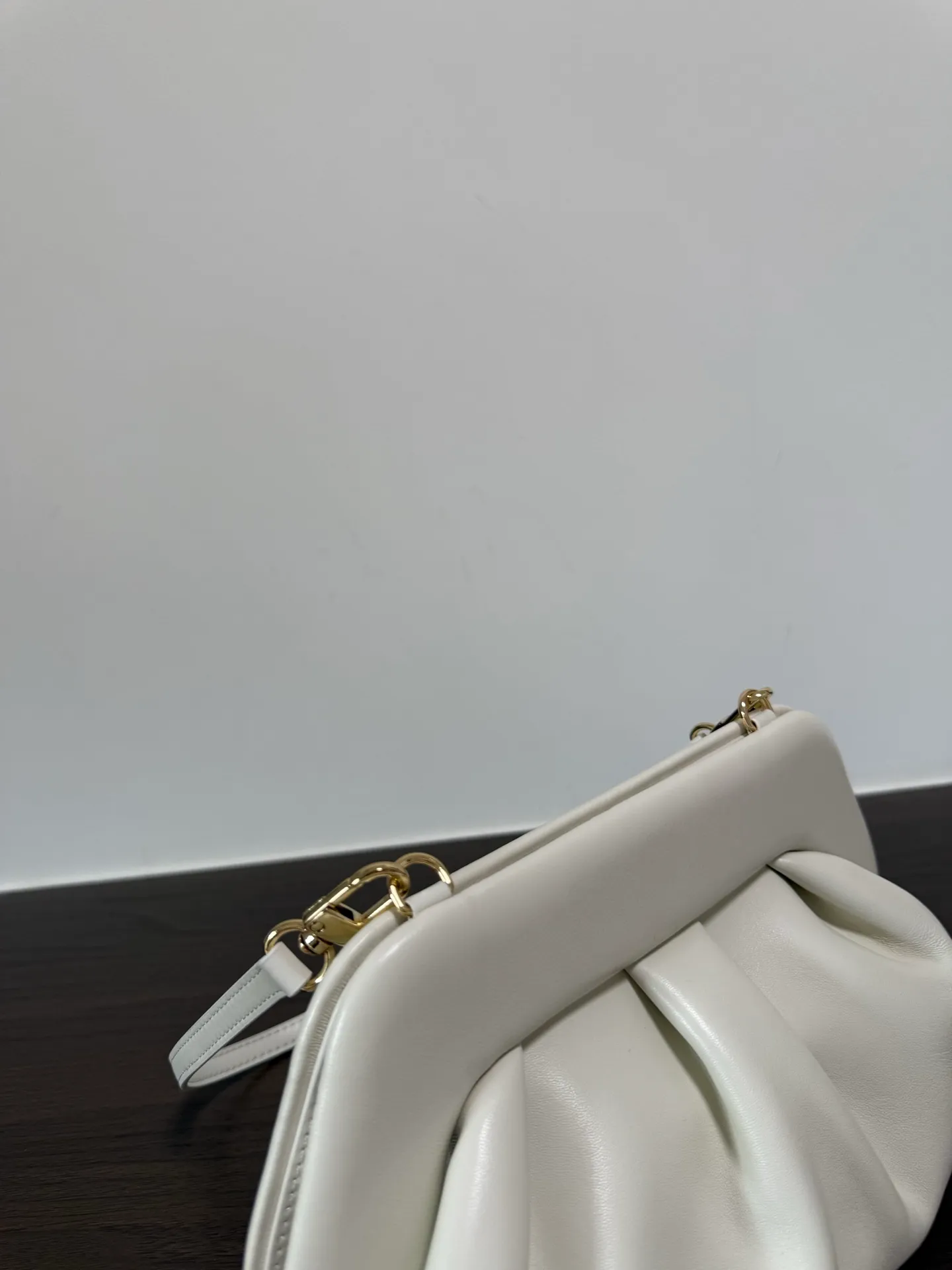All categories Official website "Brand Women's Bags" Women's Bags 💙 Loewe 2026 new LOEWE armpit bag