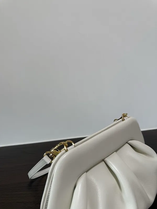 All categories Official website "Brand Women's Bags" Women's Bags 💙 Loewe 2026 new LOEWE armpit bag
