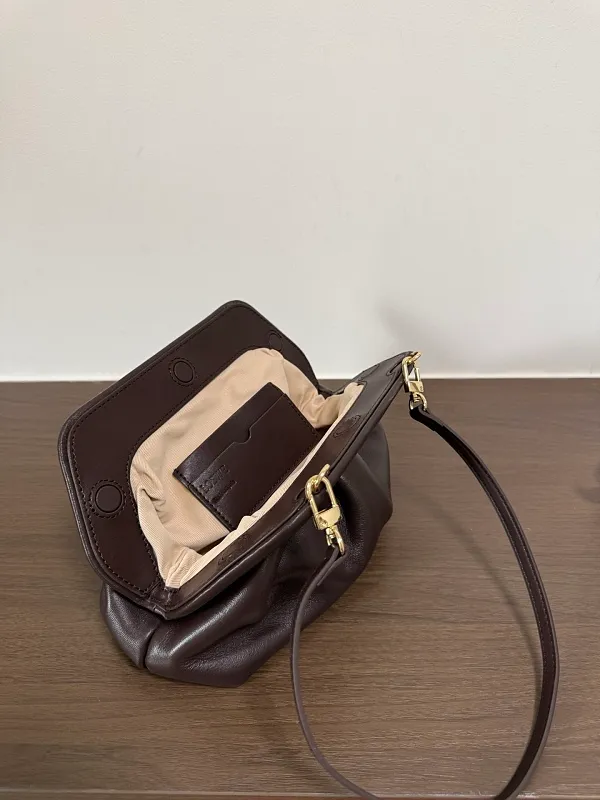 All categories Official website "Brand Women's Bags" Women's Bags 💙 Loewe 2026 new LOEWE armpit bag