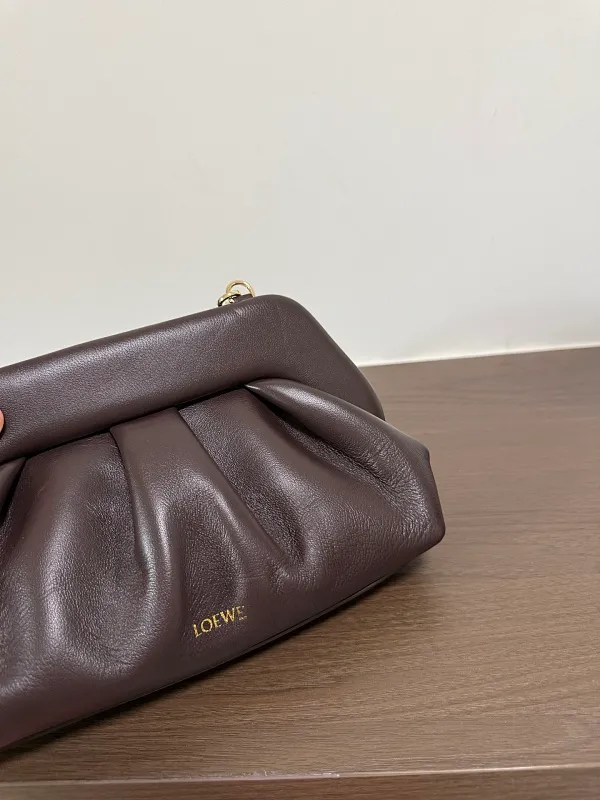 All categories Official website "Brand Women's Bags" Women's Bags 💙 Loewe 2026 new LOEWE armpit bag