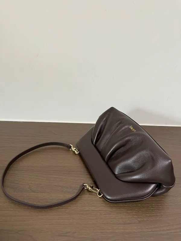 All categories Official website "Brand Women's Bags" Women's Bags 💙 Loewe 2026 new LOEWE armpit bag