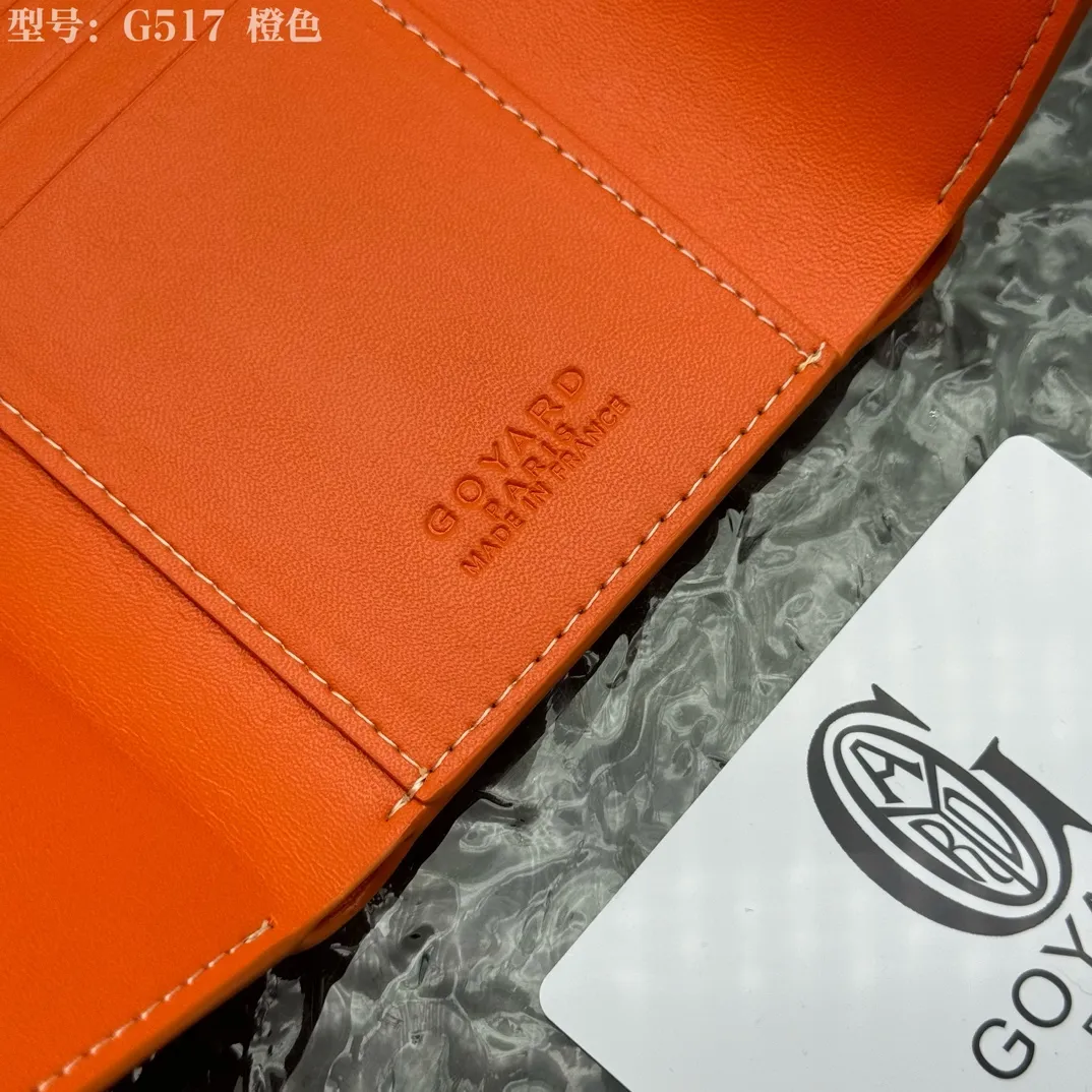 💰120 💎Top Original 𝑮𝑶𝒀𝑨𝑹𝑫 𝑽𝒊𝒄𝒕𝒐𝒊𝒓𝒆 The wallet has a small and compact design that can store cards, banknotes and documents. It's sized to fit in a bag or in a jacket or pants pocket. The Insert Victoire Card Holder can be placed inside the Victoire Wallet to store even more cards. Style number: G517 Size: 12*9*3