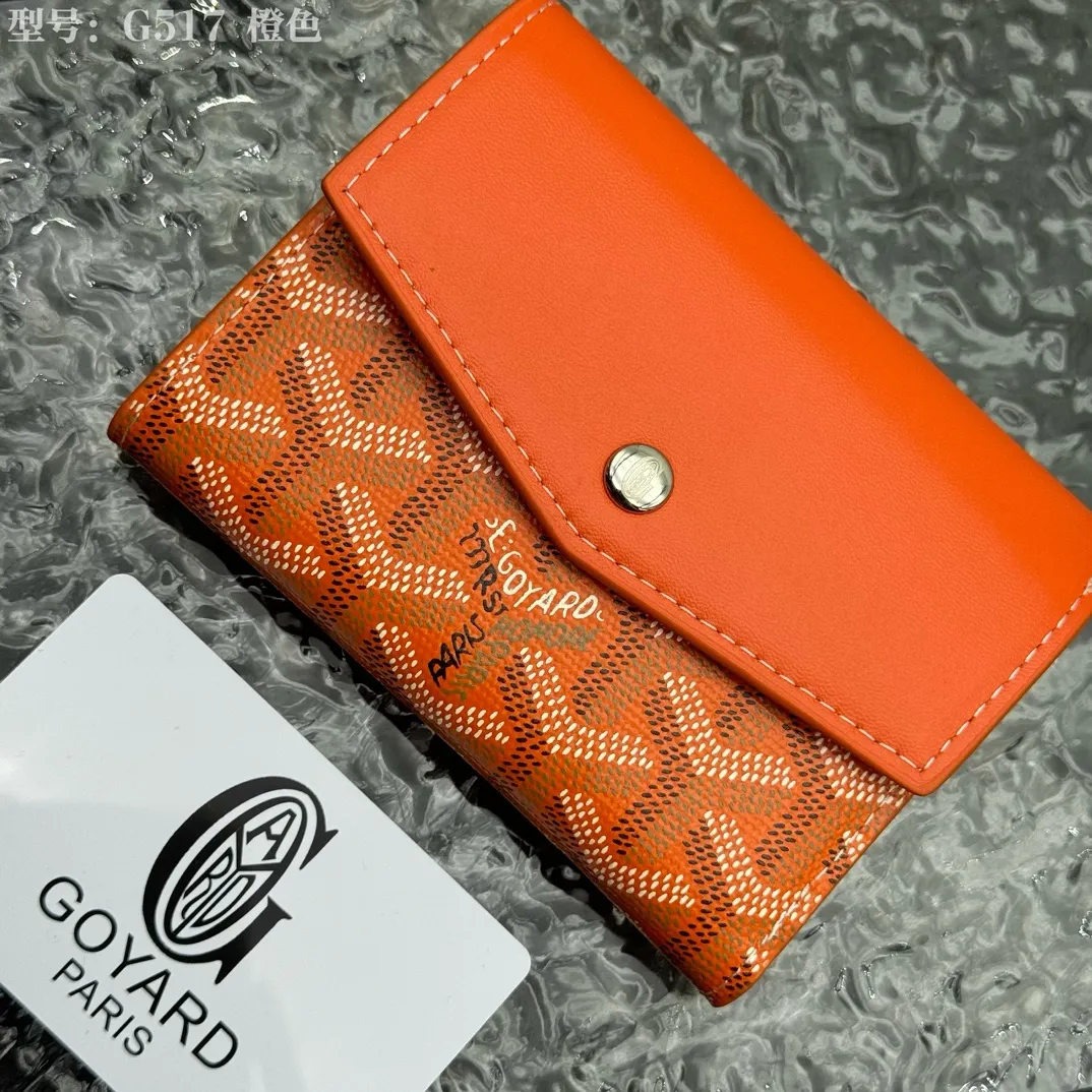 💰120 💎Top Original 𝑮𝑶𝒀𝑨𝑹𝑫 𝑽𝒊𝒄𝒕𝒐𝒊𝒓𝒆 The wallet has a small and compact design that can store cards, banknotes and documents. It's sized to fit in a bag or in a jacket or pants pocket. The Insert Victoire Card Holder can be placed inside the Victoire Wallet to store even more cards. Style number: G517 Size: 12*9*3