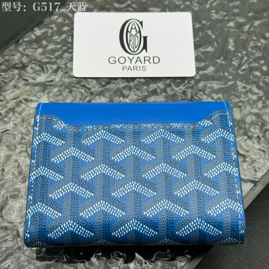 💰120 💎Top Original 𝑮𝑶𝒀𝑨𝑹𝑫 𝑽𝒊𝒄𝒕𝒐𝒊𝒓𝒆 The wallet has a small and compact design that can store cards, banknotes and documents. It's sized to fit in a bag or in a jacket or pants pocket. The Insert Victoire Card Holder can be placed inside the Victoire Wallet to store even more cards. Style number: G517 Size: 12*9*3