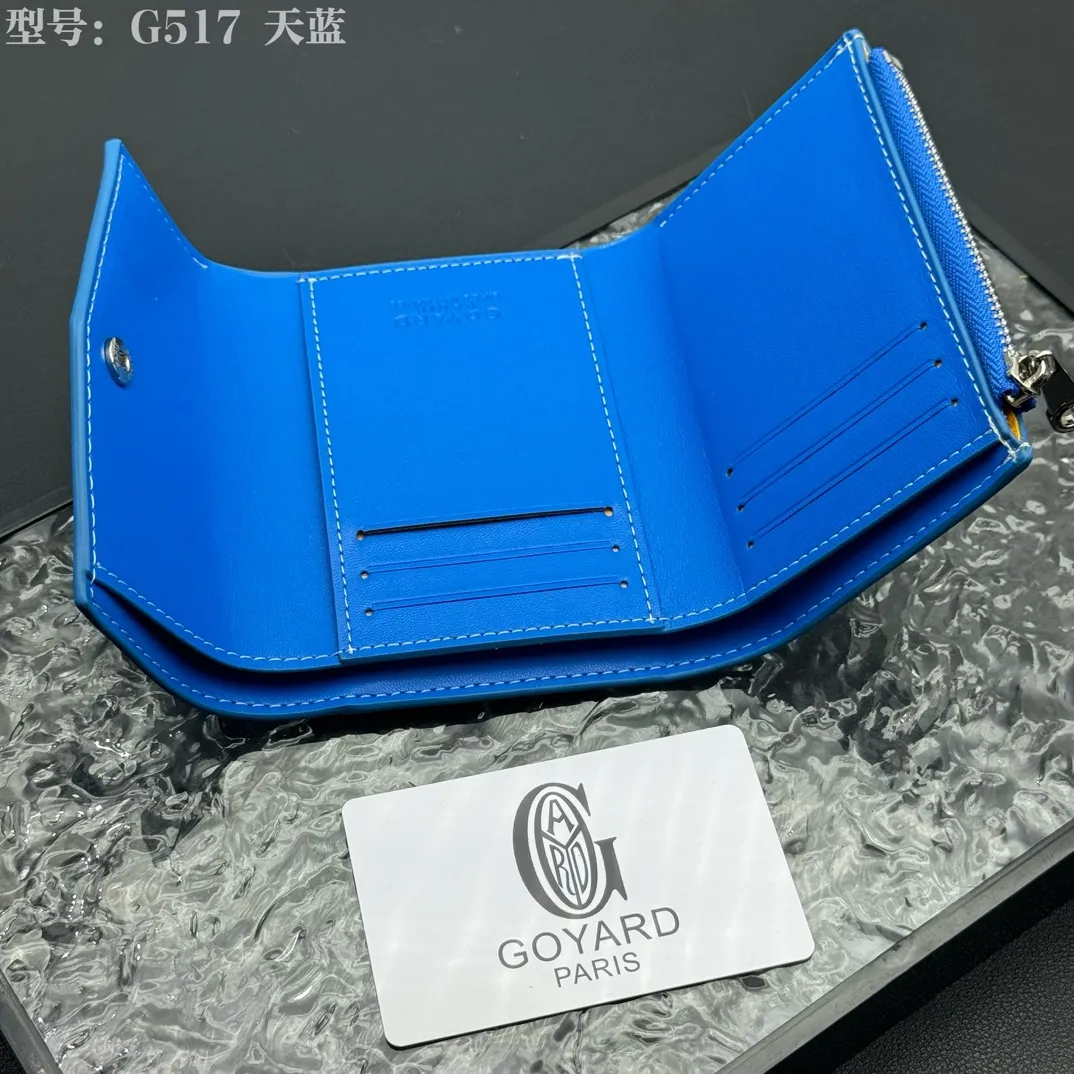 💰120 💎Top Original 𝑮𝑶𝒀𝑨𝑹𝑫 𝑽𝒊𝒄𝒕𝒐𝒊𝒓𝒆 The wallet has a small and compact design that can store cards, banknotes and documents. It's sized to fit in a bag or in a jacket or pants pocket. The Insert Victoire Card Holder can be placed inside the Victoire Wallet to store even more cards. Style number: G517 Size: 12*9*3