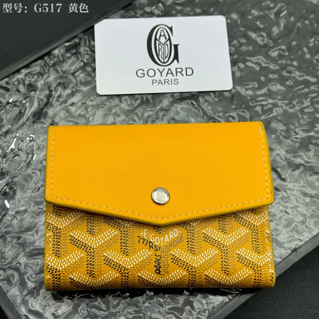 💰120 💎Top Original 𝑮𝑶𝒀𝑨𝑹𝑫 𝑽𝒊𝒄𝒕𝒐𝒊𝒓𝒆 The wallet has a small and compact design that can store cards, banknotes and documents. It's sized to fit in a bag or in a jacket or pants pocket. The Insert Victoire Card Holder can be placed inside the Victoire Wallet to store even more cards. Style number: G517 Size: 12*9*3