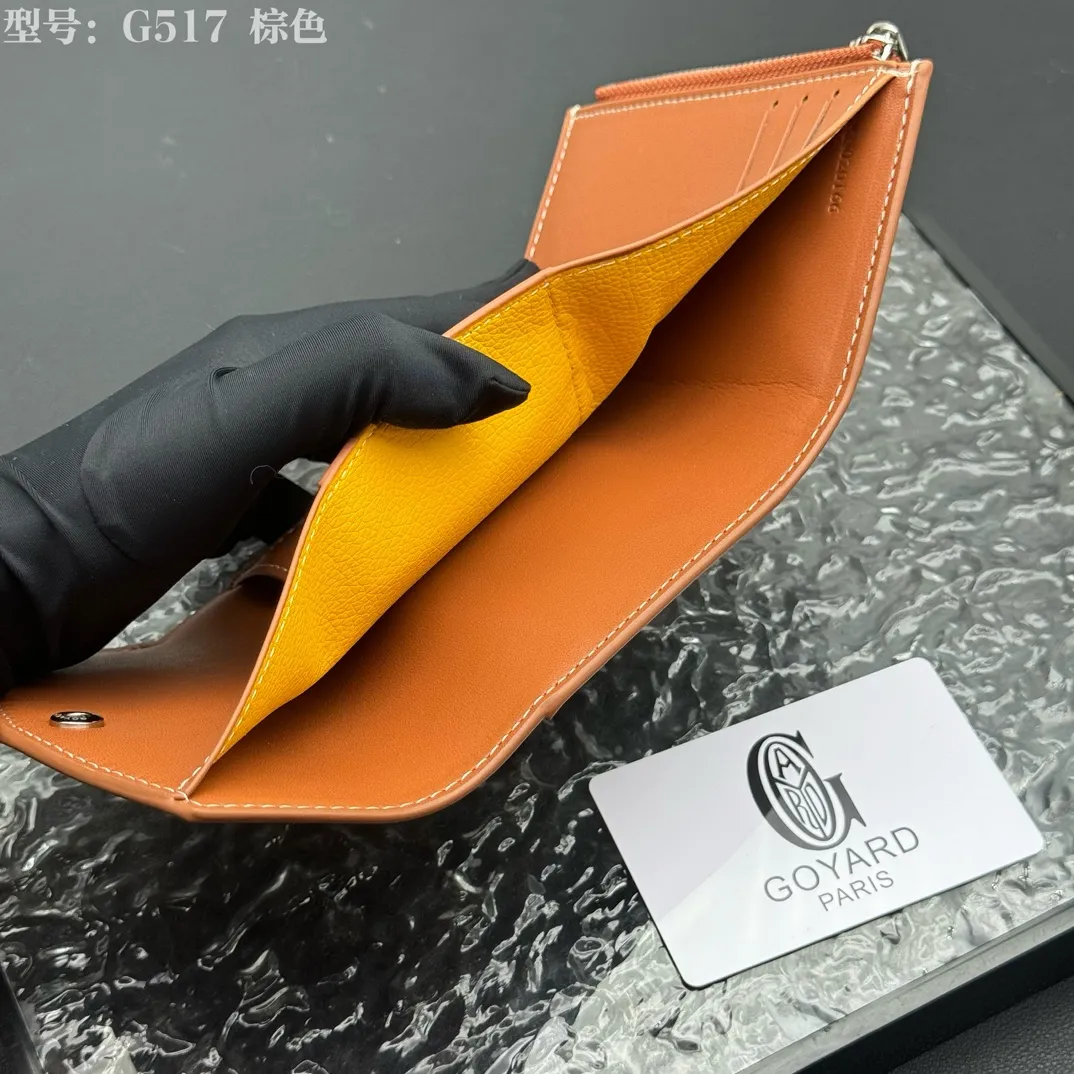 💰120 💎Top Original 𝑮𝑶𝒀𝑨𝑹𝑫 𝑽𝒊𝒄𝒕𝒐𝒊𝒓𝒆 The wallet has a small and compact design that can store cards, banknotes and documents. It's sized to fit in a bag or in a jacket or pants pocket. The Insert Victoire Card Holder can be placed inside the Victoire Wallet to store even more cards. Style number: G517 Size: 12*9*3