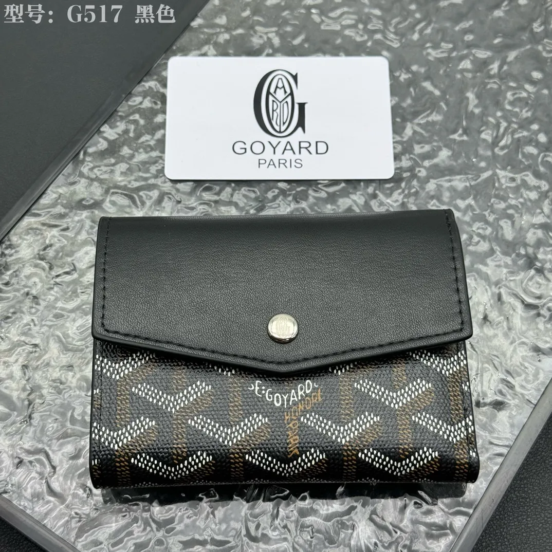 💰120 💎Top Original 𝑮𝑶𝒀𝑨𝑹𝑫 𝑽𝒊𝒄𝒕𝒐𝒊𝒓𝒆 The wallet has a small and compact design that can store cards, banknotes and documents. It's sized to fit in a bag or in a jacket or pants pocket. The Insert Victoire Card Holder can be placed inside the Victoire Wallet to store even more cards. Style number: G517 Size: 12*9*3