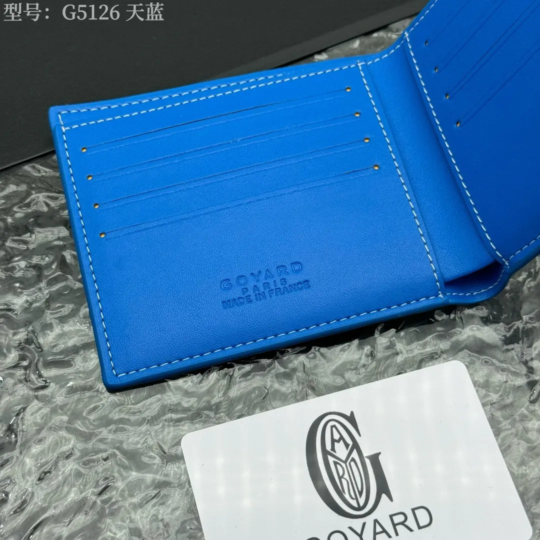💰110 💎Upgraded original version 𝐠𝐨𝐲𝐚𝐫𝐝 Hot style ❤️Goyard short wallet, Goyard 8-slot card slot wallet, the texture is perfect and can hold about 8-10 cards, it can hold cash, it is thin and does not stand up, it is classic, practical and attractive! If you want to create a short clip with a feeling that is different from others and has a deep taste, it must be him! size: 11*9 (cm) model: G5126