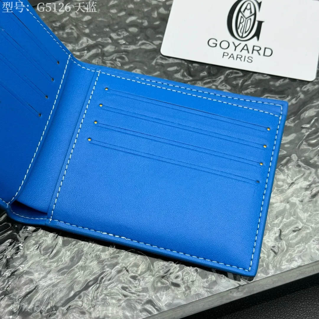 💰110 💎Upgraded original version 𝐠𝐨𝐲𝐚𝐫𝐝 Hot style ❤️Goyard short wallet, Goyard 8-slot card slot wallet, the texture is perfect and can hold about 8-10 cards, it can hold cash, it is thin and does not stand up, it is classic, practical and attractive! If you want to create a short clip with a feeling that is different from others and has a deep taste, it must be him! size: 11*9 (cm) model: G5126