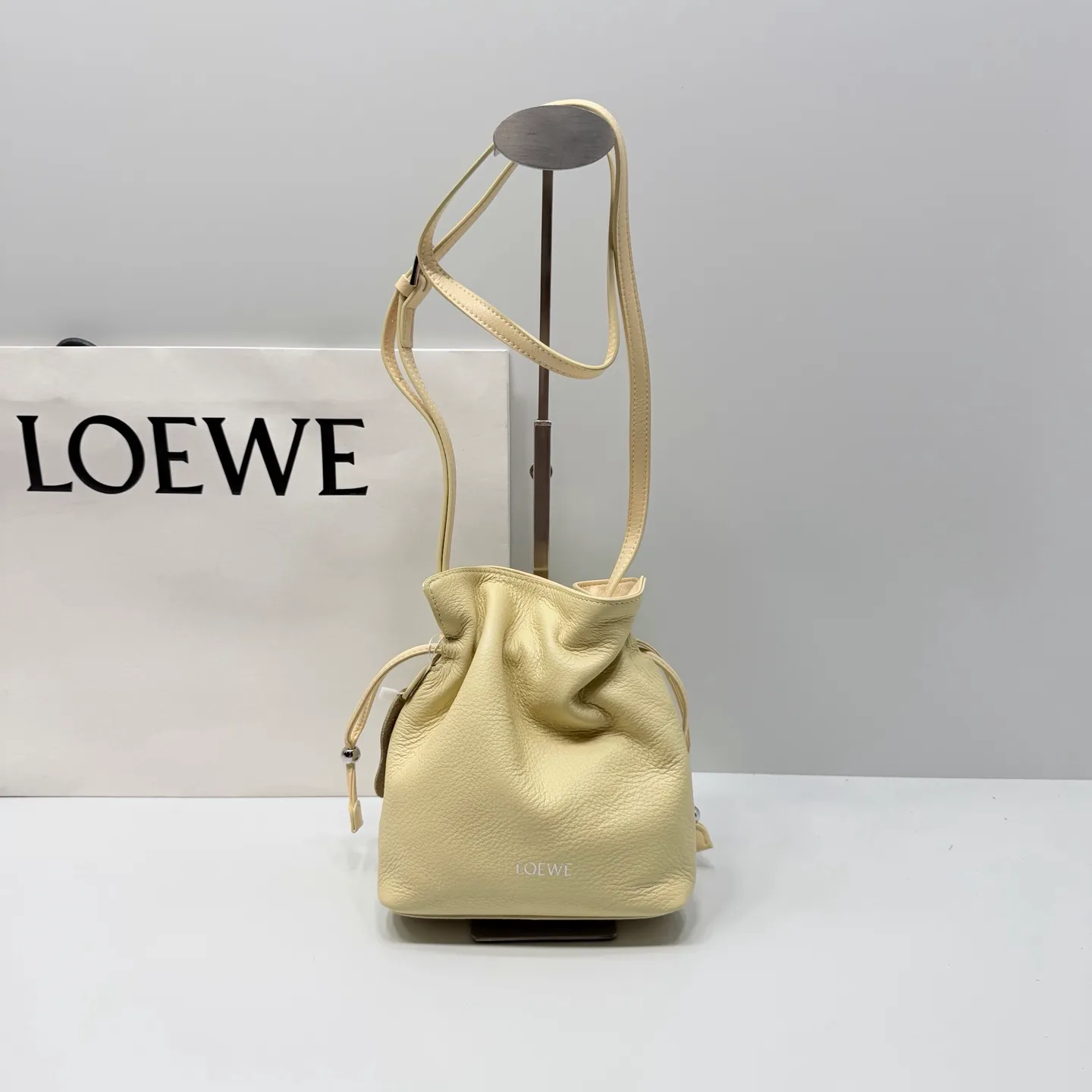 All categories Official website "Brand Women's Bags" Women's Bags 💙 Loewe 2026 new LOEWE crossbody bag