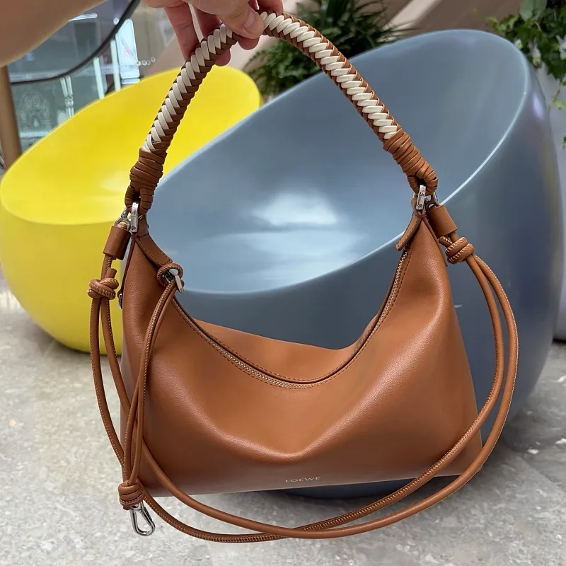 All categories Official website "Brand Women's Bags" Women's Bags 💙 Loewe 2026 new LOEWE armpit shoulder bag