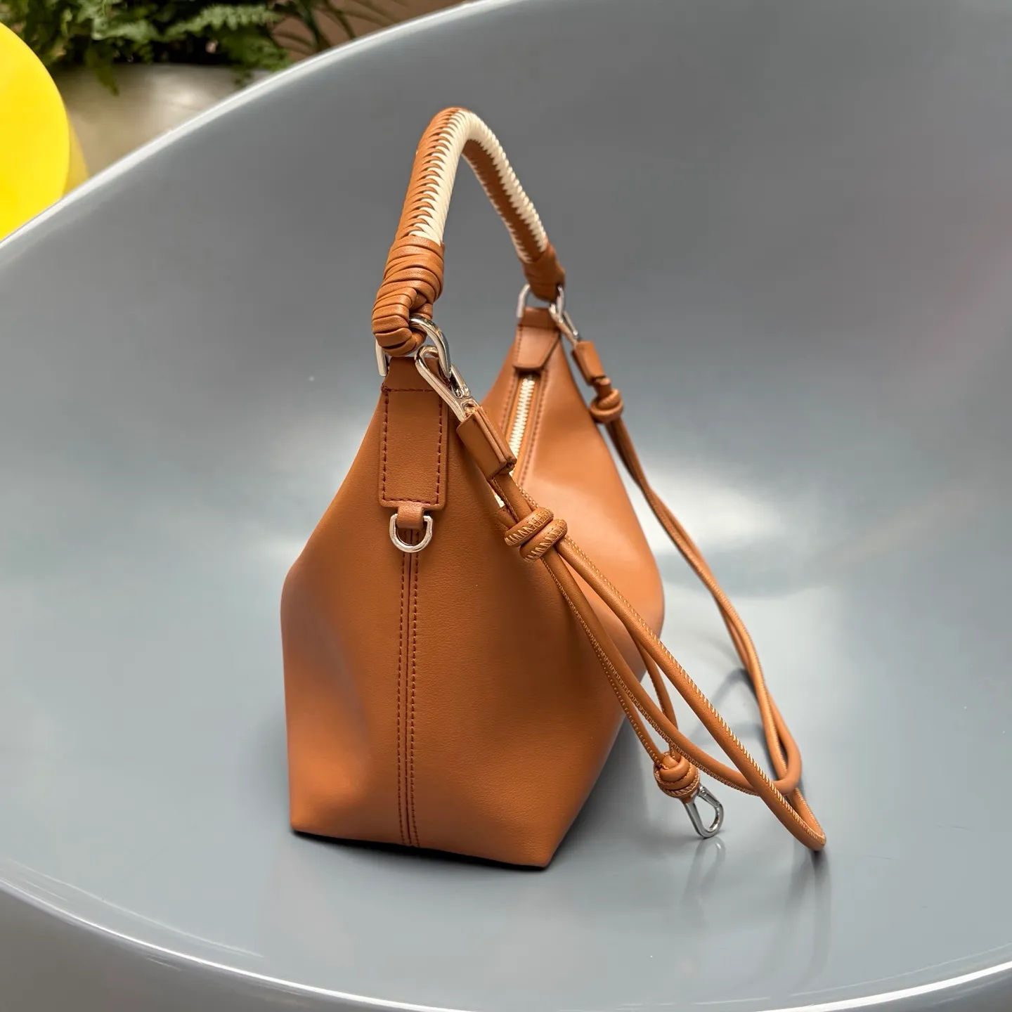 All categories Official website "Brand Women's Bags" Women's Bags 💙 Loewe 2026 new LOEWE armpit shoulder bag