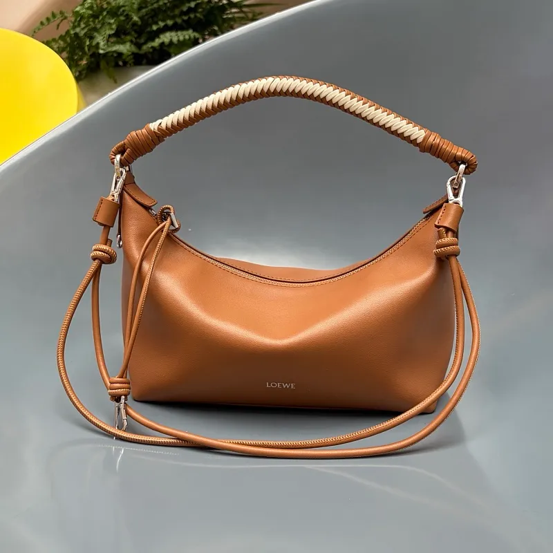 All categories Official website "Brand Women's Bags" Women's Bags 💙 Loewe 2026 new LOEWE armpit shoulder bag