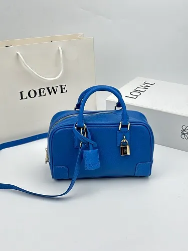 All categories Official website "Brand Women's Bags" Women's Bags 💙 Loewe 2026 new LOEWE crossbody bag