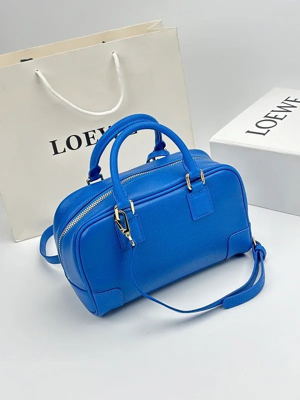 All categories Official website "Brand Women's Bags" Women's Bags 💙 Loewe 2026 new LOEWE crossbody bag