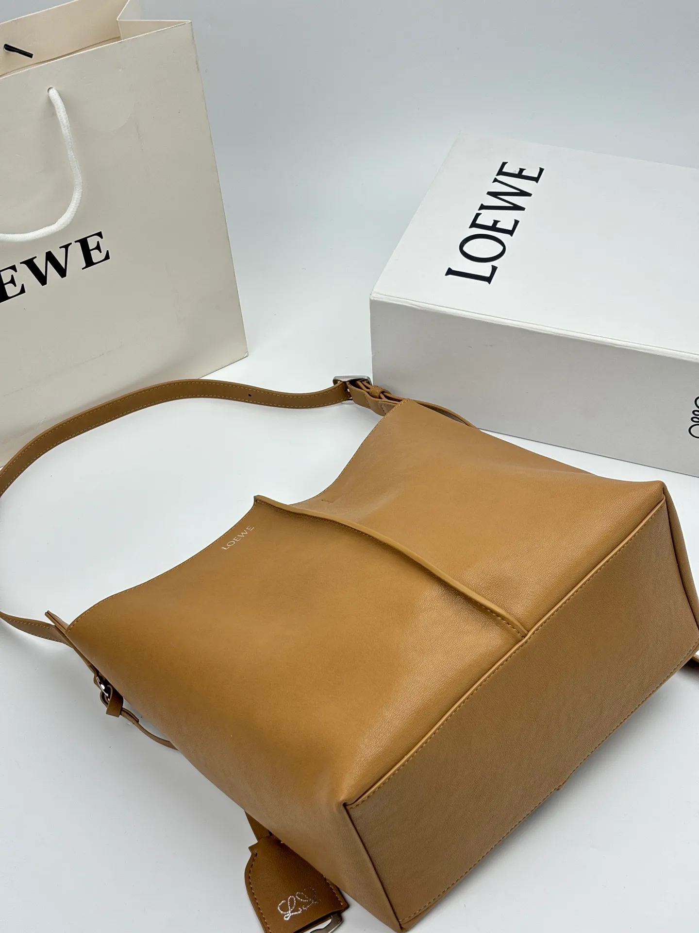 All Categories Official Website "Brand Women's Bags" Women's Bags 💙 Loewe 2026 New LOEWE Bucket Bag