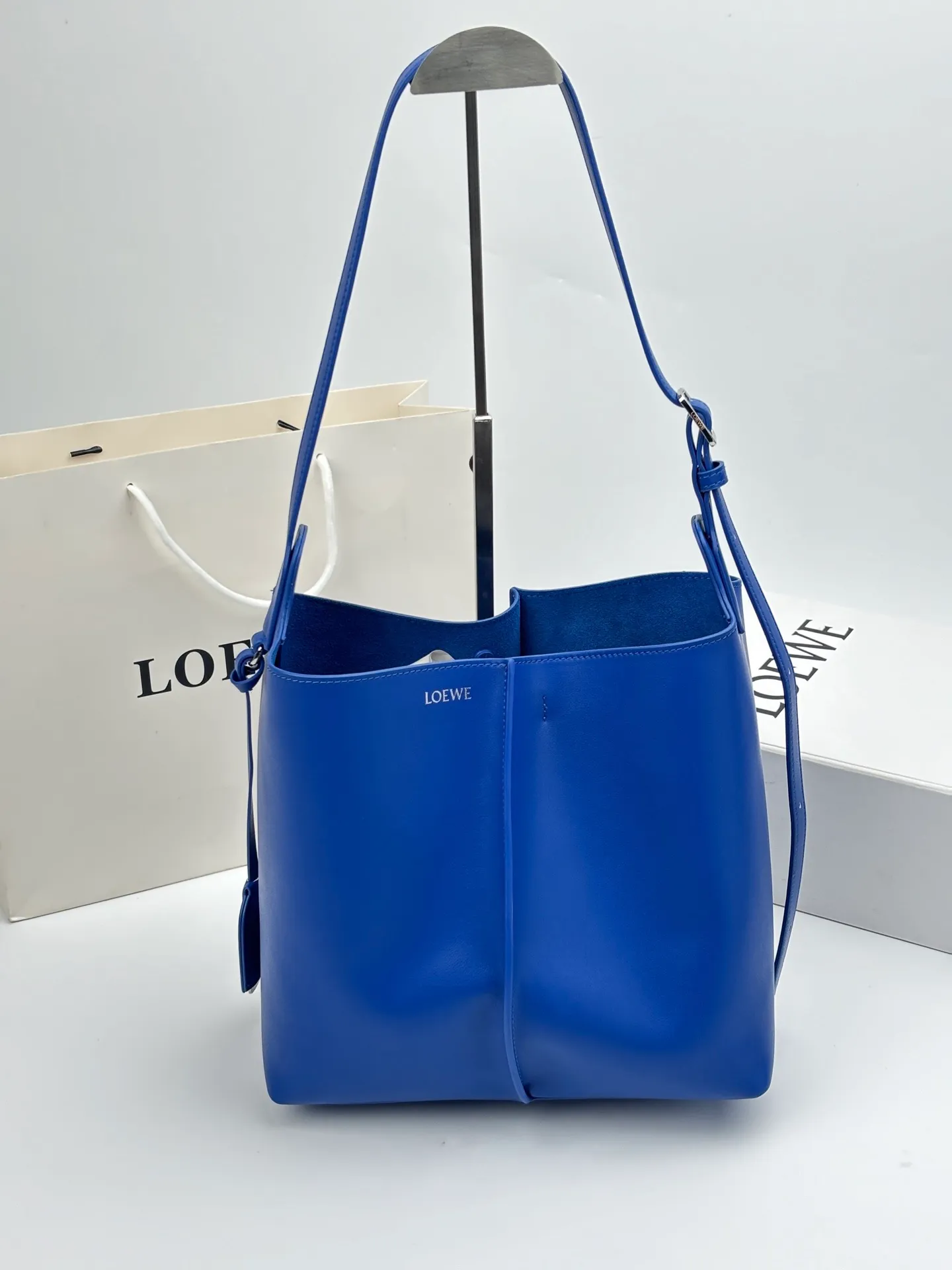 All Categories Official Website "Brand Women's Bags" Women's Bags 💙 Loewe 2026 New LOEWE Bucket Bag