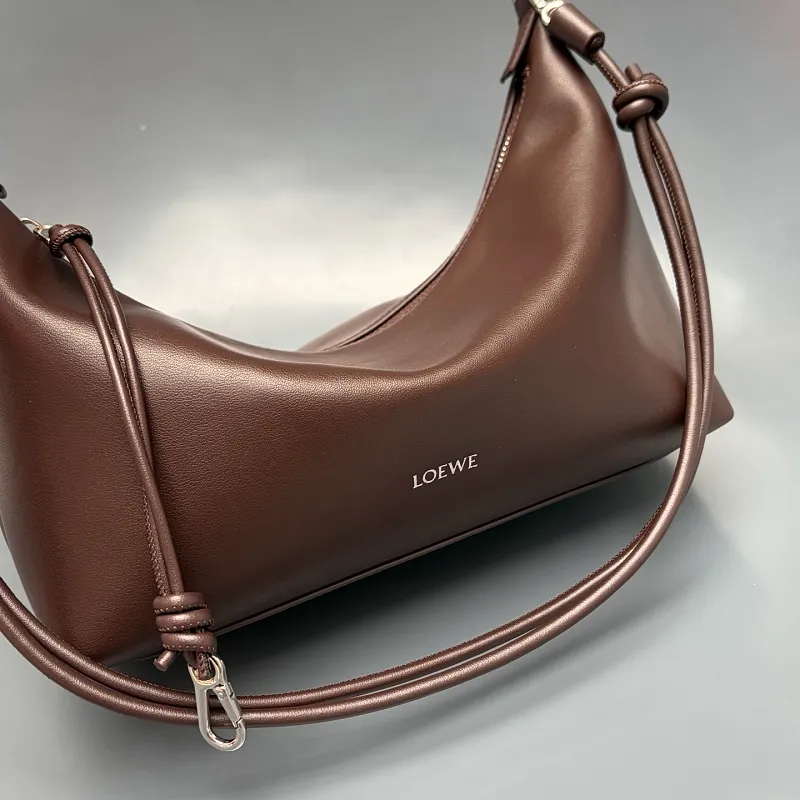 All categories Official website "Brand Women's Bags" Women's Bags 💙 Loewe 2026 new LOEWE armpit shoulder bag