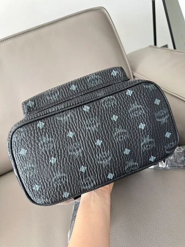 All Categories MCM Women’s Bags and Wallets MCM 65005