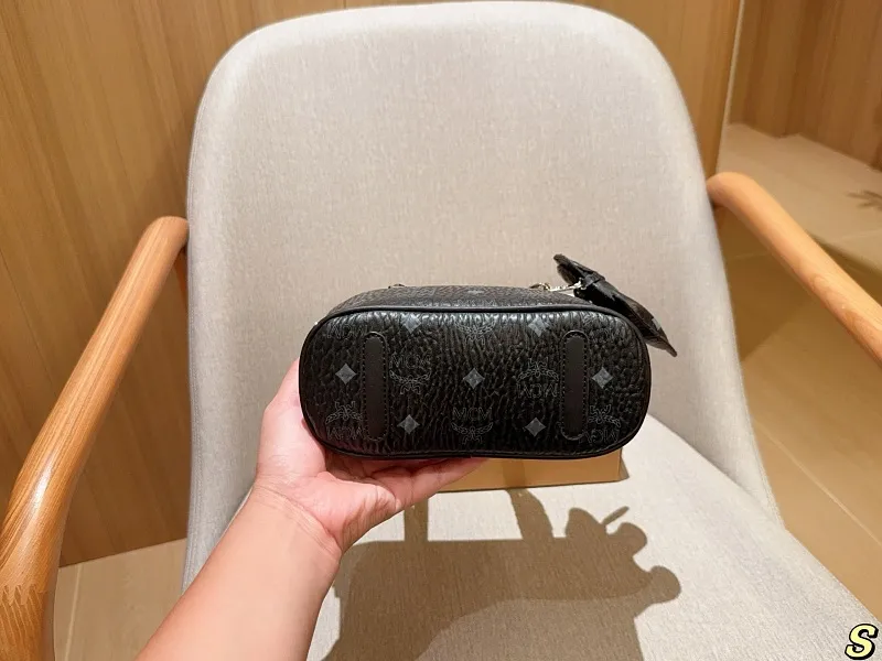 All Categories MCM Women’s Bags and Wallets MCM 88018