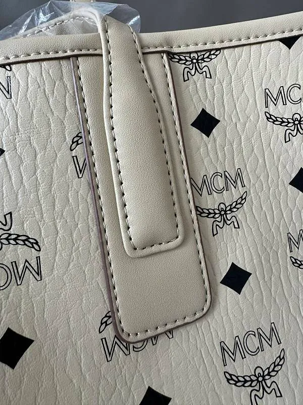 All Categories MCM Women’s Bags and Wallets MCM 65035