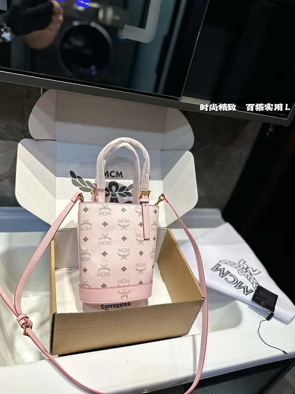 All Categories MCM Women’s Bags and Wallets MCM 88118