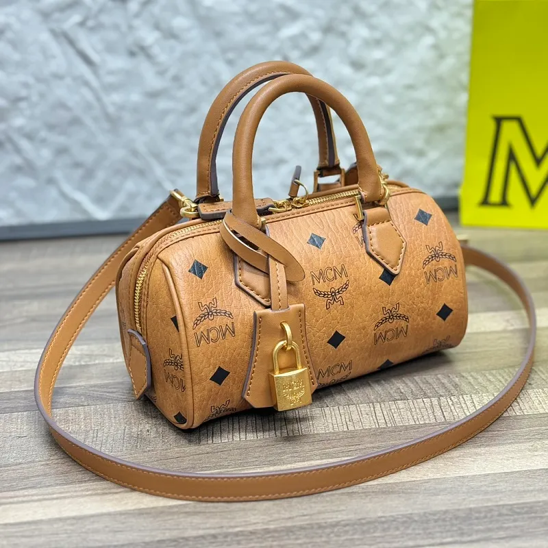 All Categories MCM Women’s Bags and Wallets MCM 1058