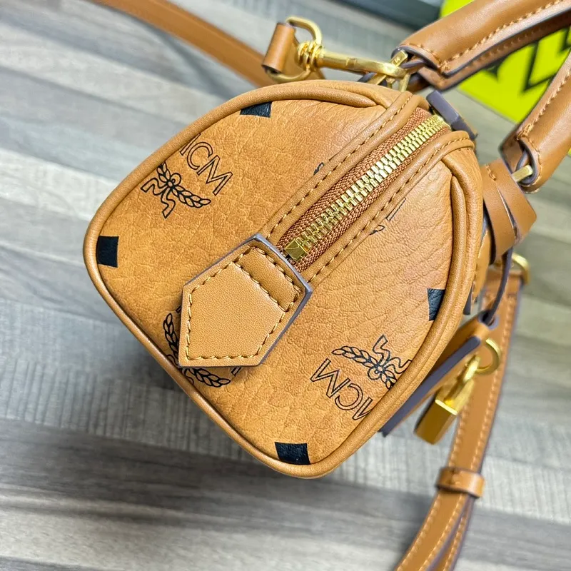 All Categories MCM Women’s Bags and Wallets MCM 1058