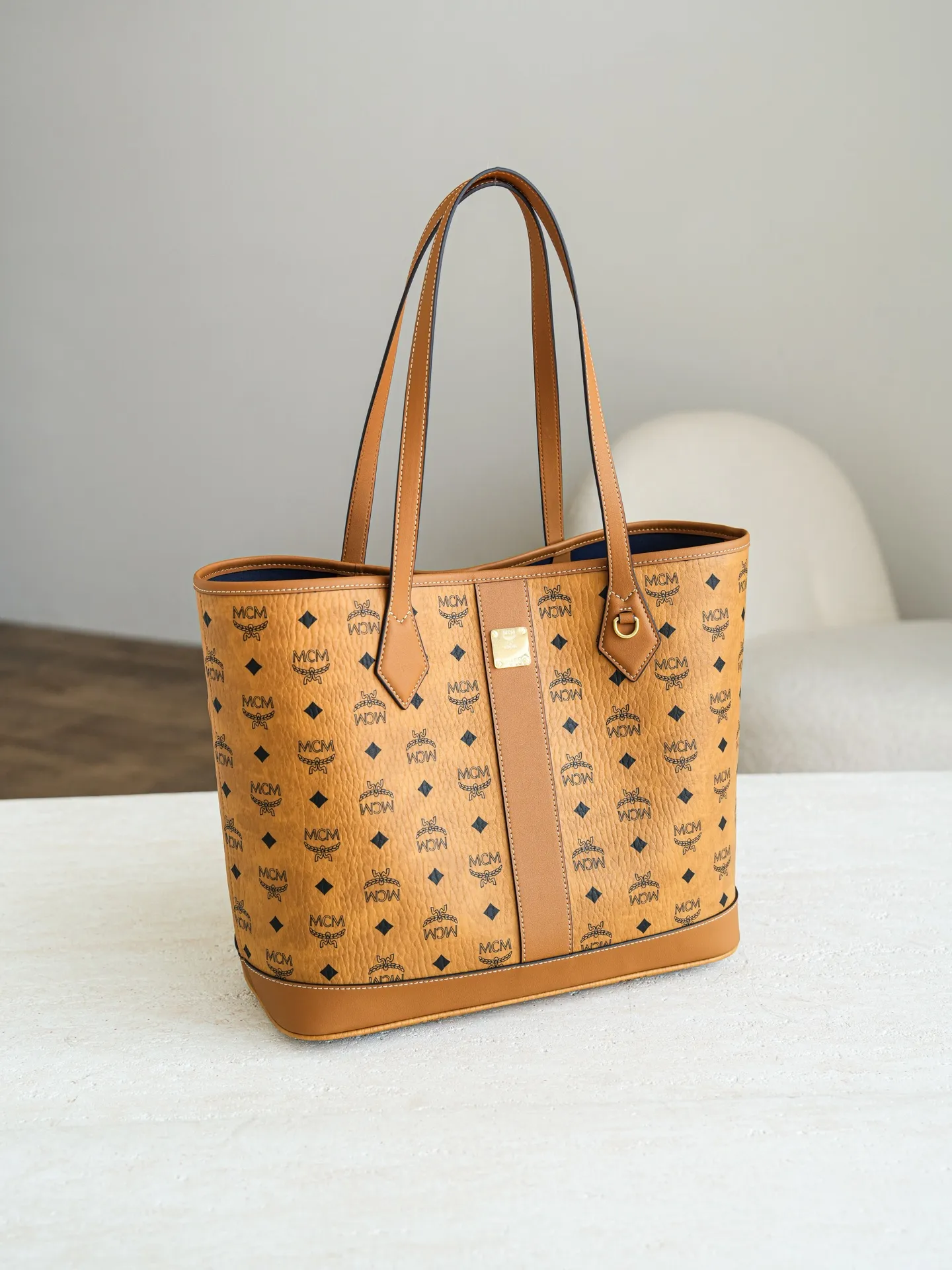 All Categories MCM Women’s Bags and Wallets MCM H087