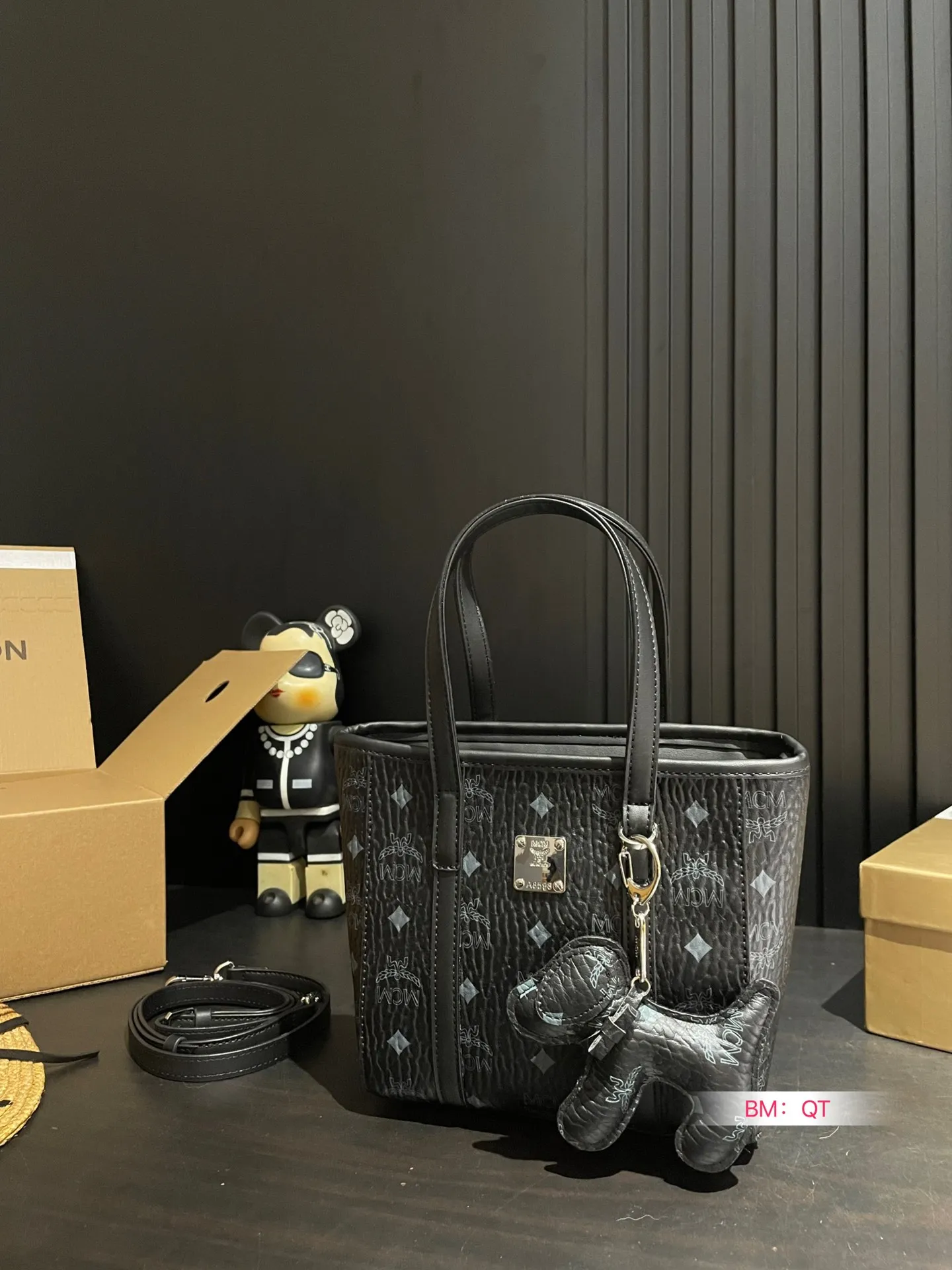 All Categories MCM Women’s Bags and Wallets MCM M88077