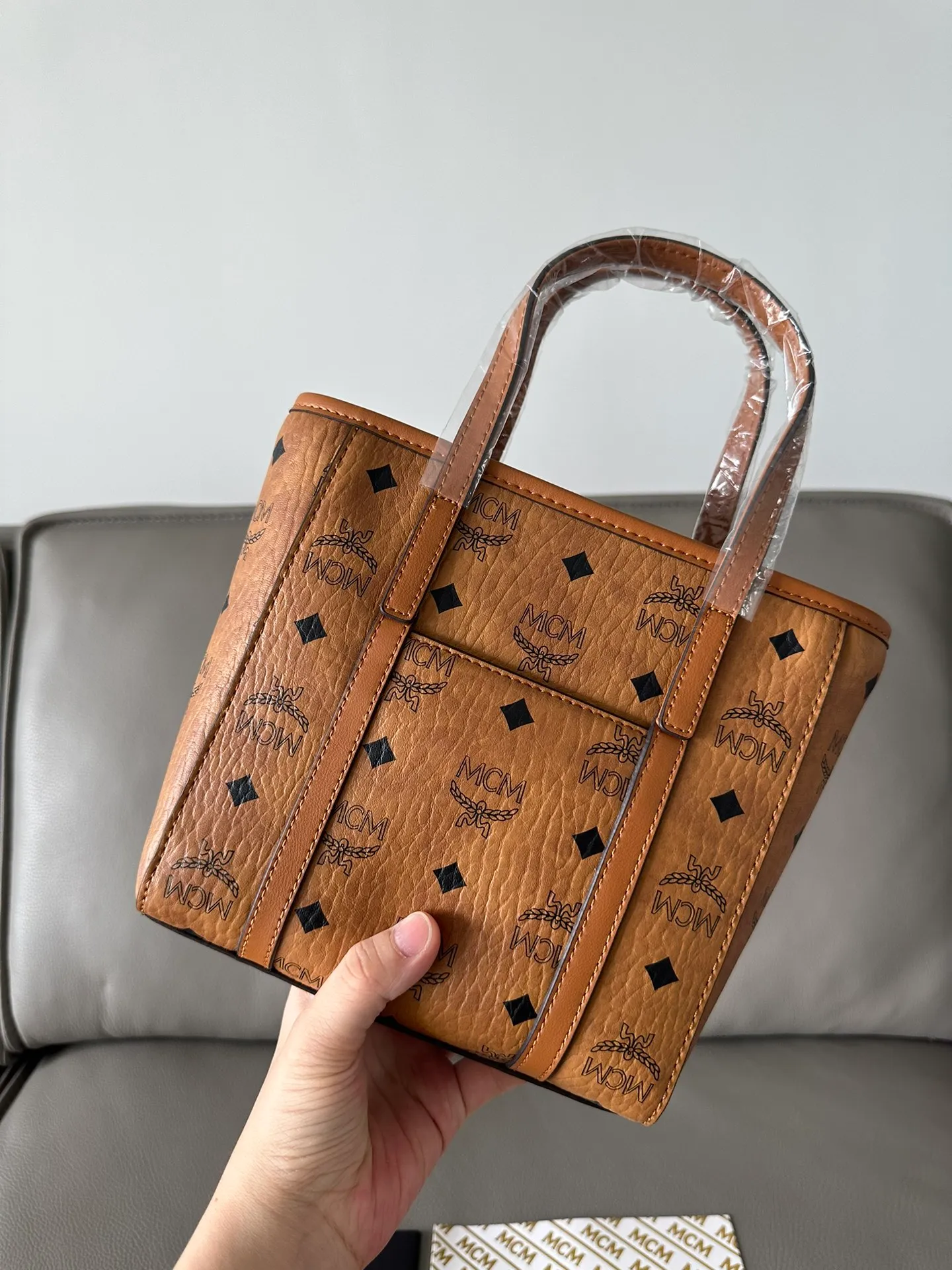 All Categories MCM Women’s Bags and Wallets MCM 65001
