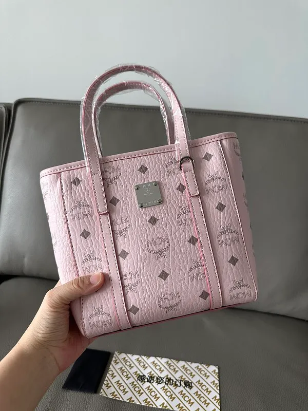 All Categories MCM Women’s Bags and Wallets MCM 65001
