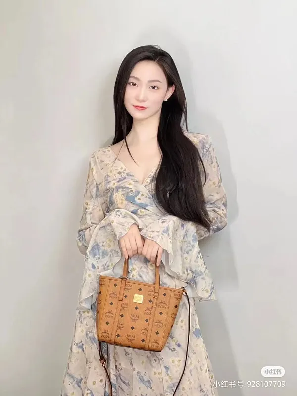 All Categories MCM Women’s Bags and Wallets MCM 65001