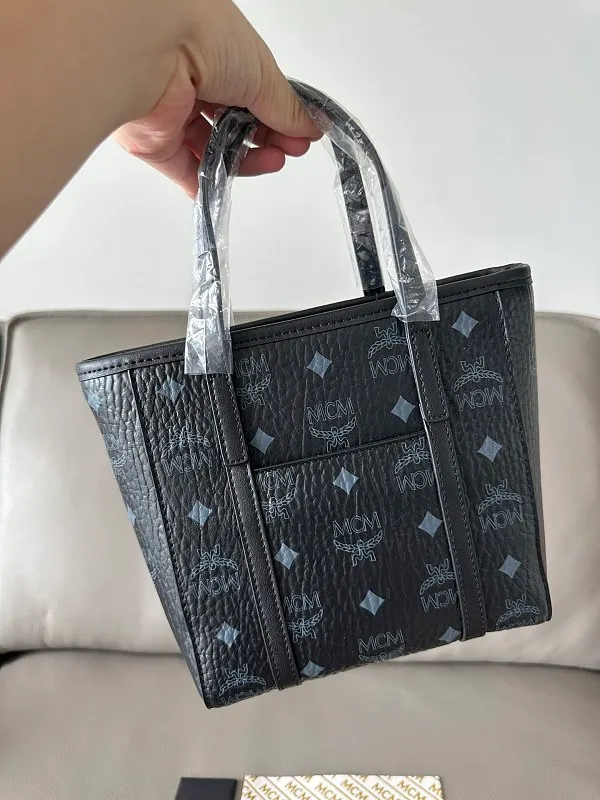 All Categories MCM Women’s Bags and Wallets MCM 65001