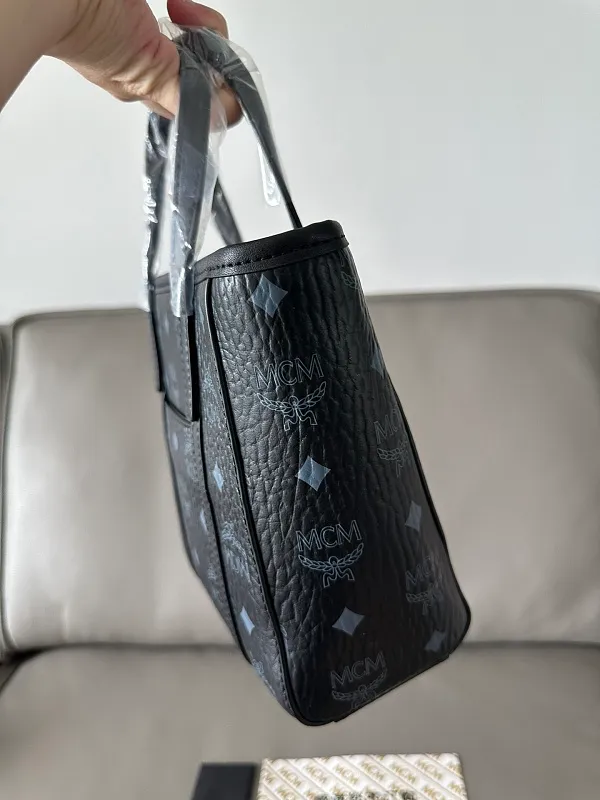 All Categories MCM Women’s Bags and Wallets MCM 65001