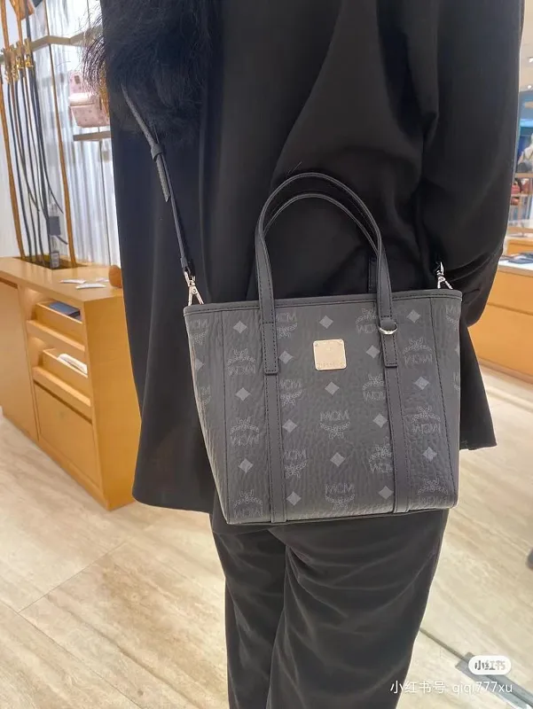 All Categories MCM Women’s Bags and Wallets MCM 65001