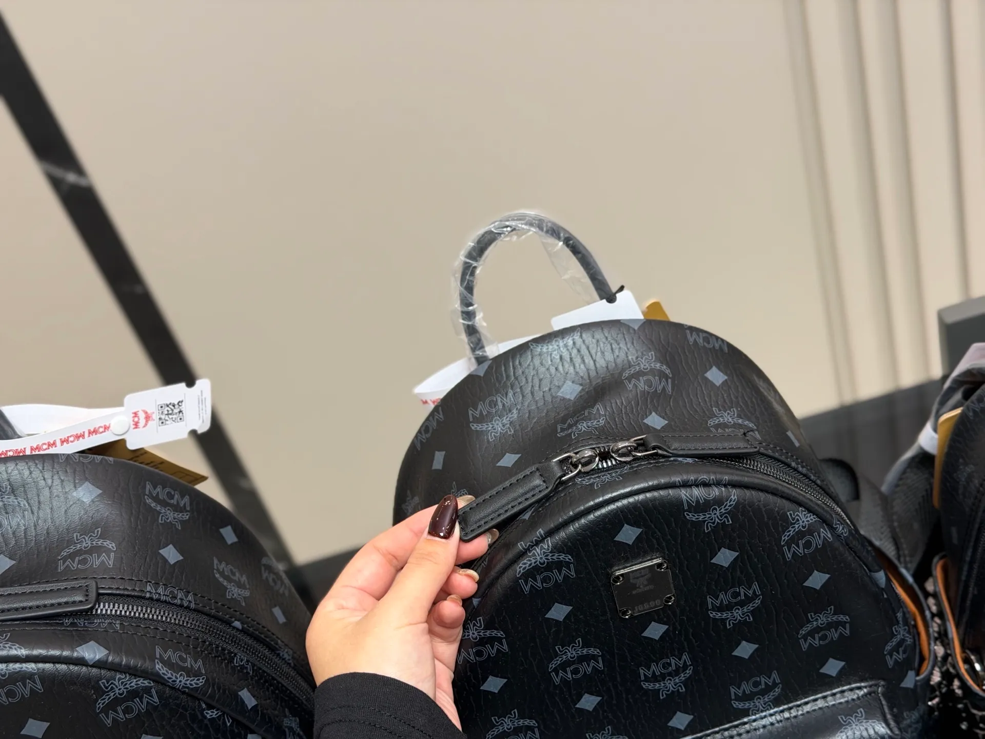 All Categories MCM Women’s Bags and Wallets MCM 2127