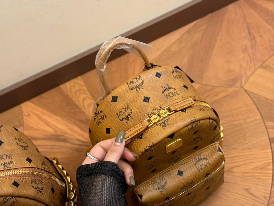 All Categories MCM Women’s Bags and Wallets MCM 2127