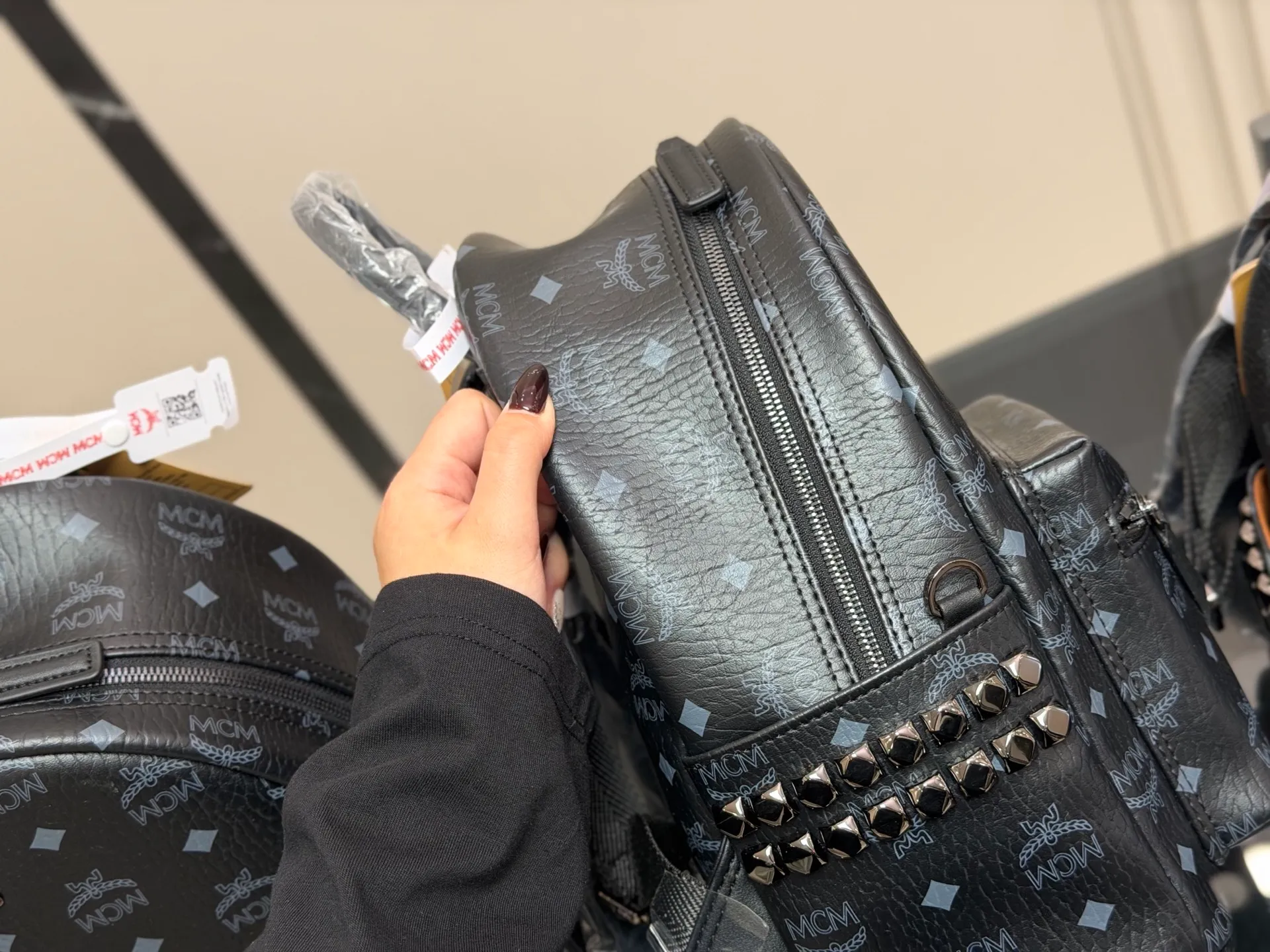 All Categories MCM Women’s Bags and Wallets MCM 2127