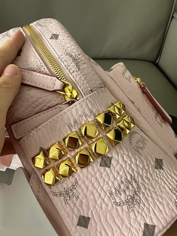 All Categories MCM Women’s Bags and Wallets MCM 65004