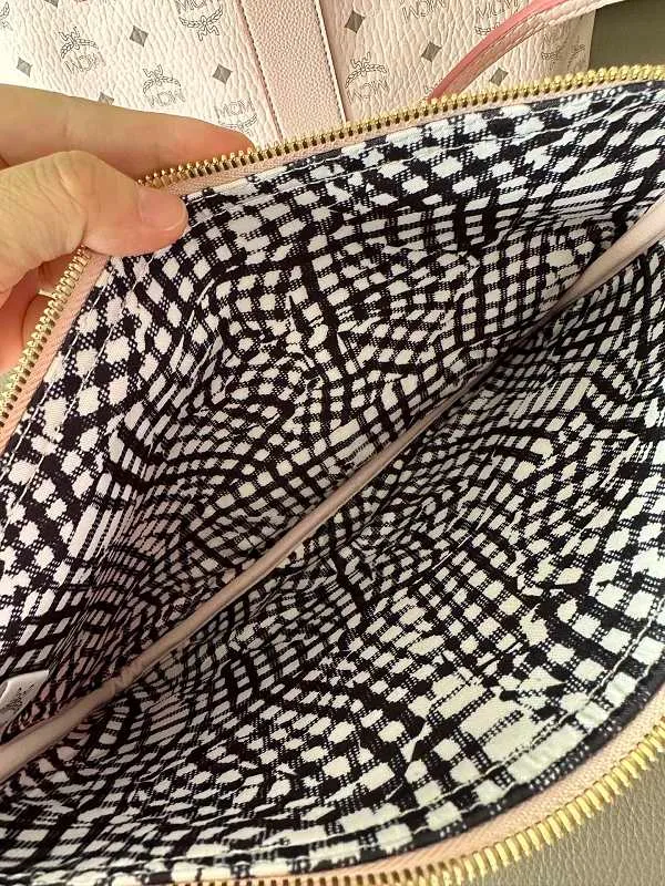 All Categories MCM Women’s Bags and Wallets MCM 65007